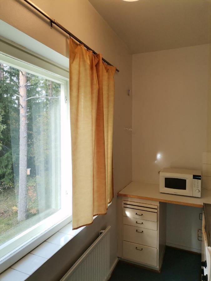 Economy Escape Apartment Коувола Екстериор снимка