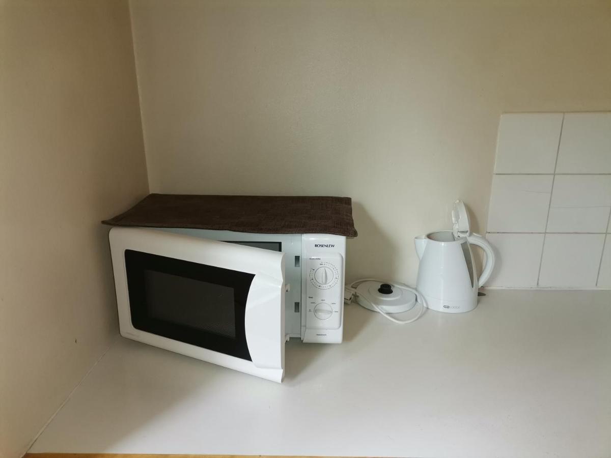 Economy Escape Apartment Коувола Екстериор снимка