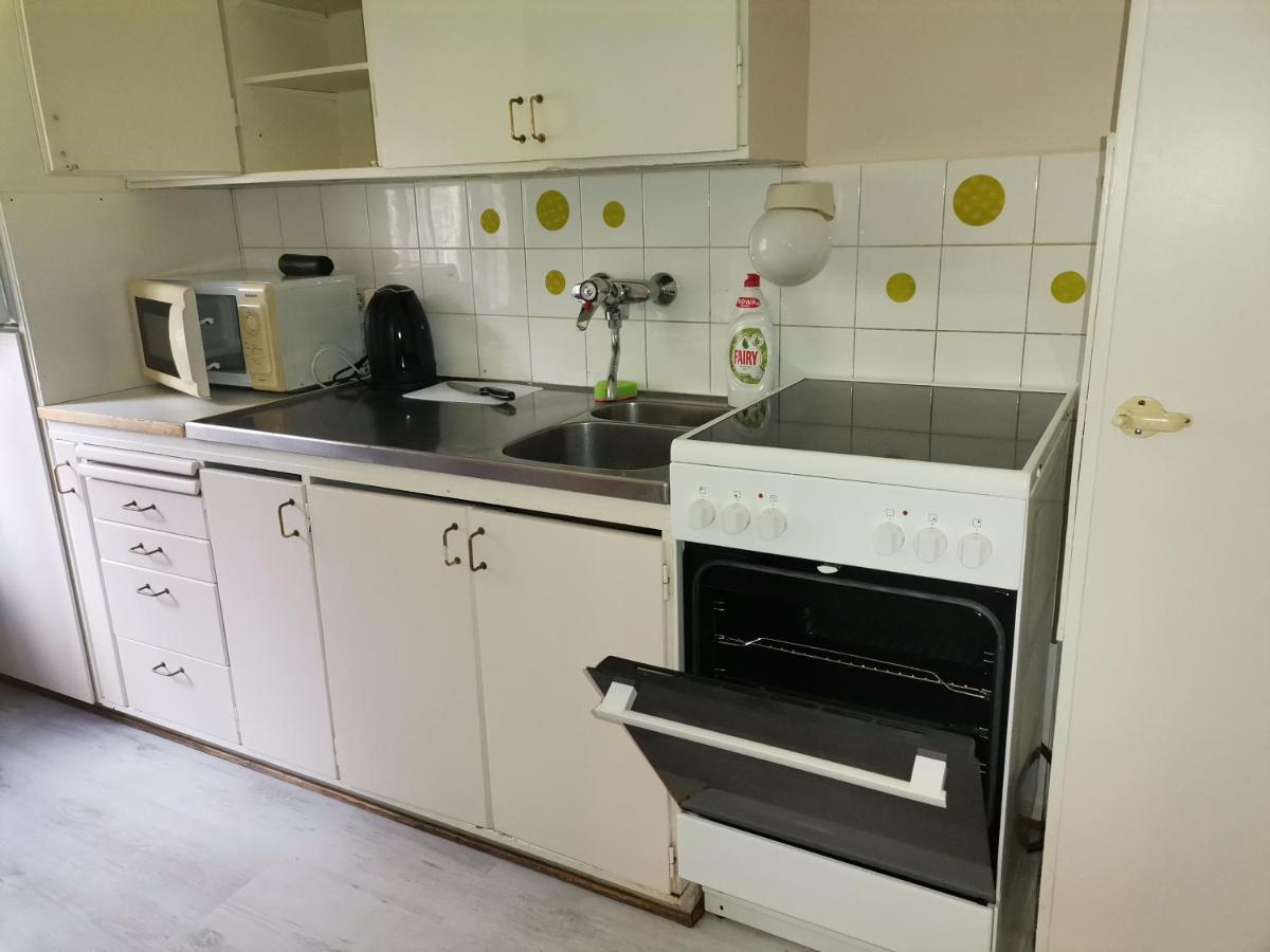 Economy Escape Apartment Коувола Екстериор снимка